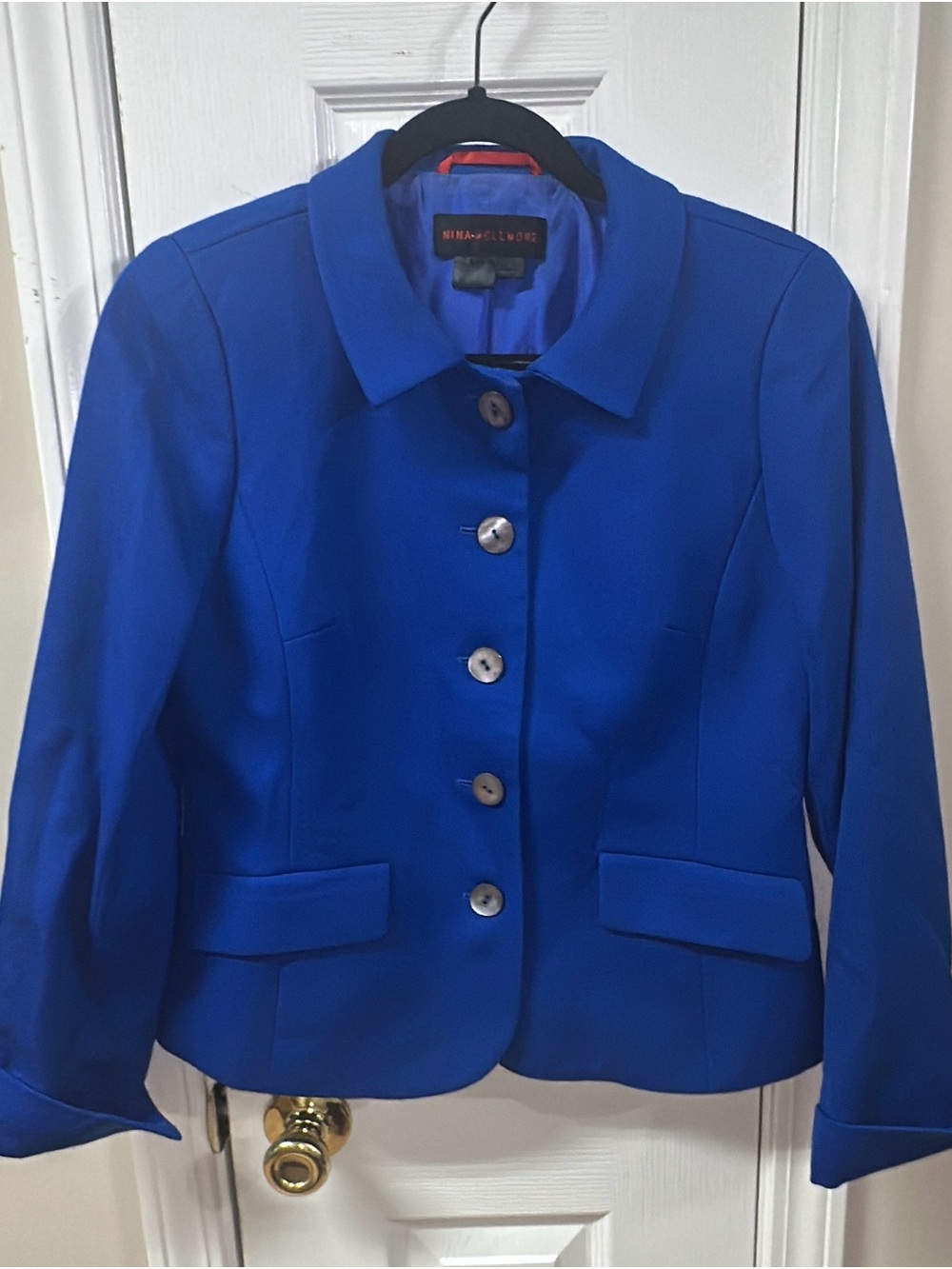 Nina Mclemore Royal Blue visible flow on collar. Pit to pit 18 💯 wool and silk.